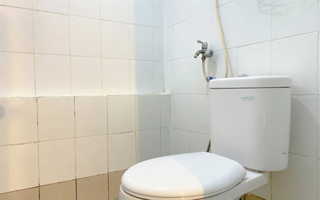 Best Strategic And Homey 2Br At Bassura City Apartment
