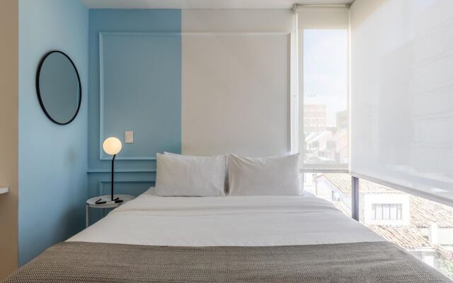 w Authentic Loft in Santa Ana