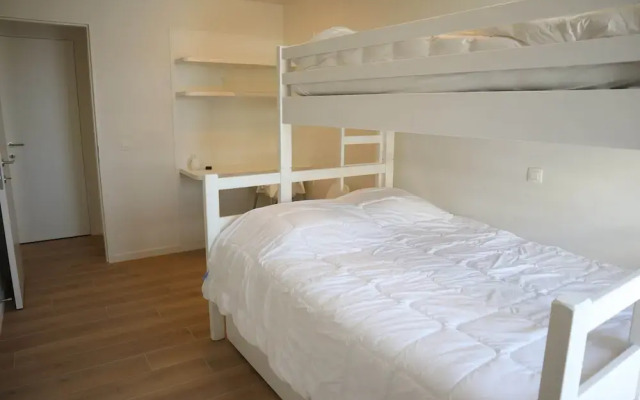 Apartment in Nieuwpoort With sea View