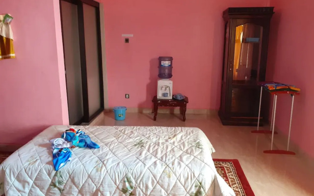 Almira Homestay