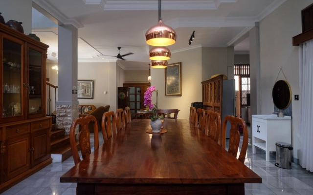 SAREH VILLA by The Lavana