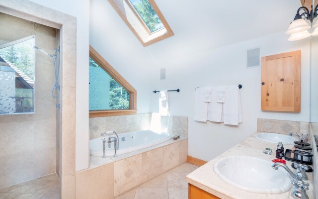 Mountain Melody by Exceptional Stays