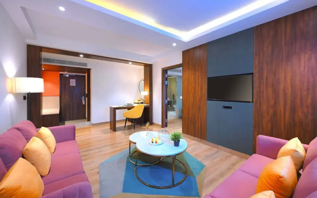 Golden Tulip Agra