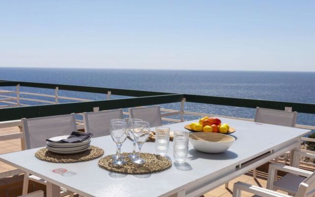 Holiday Home Punta Aromir