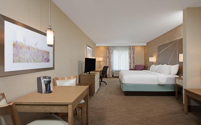 Holiday Inn Express & Suites New Cumberland by IHG