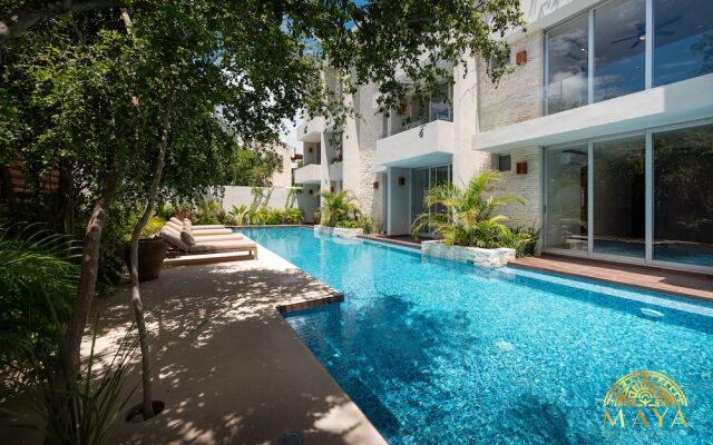 NHOA 107B Lux 1BR Condo Pool access in Aldea Zama