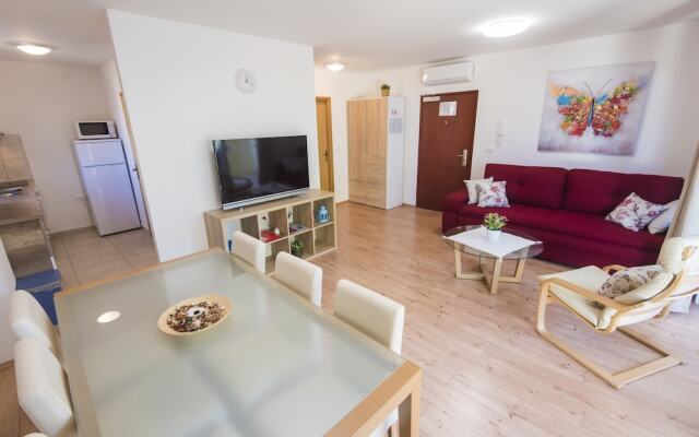 Apartments Ema Zadar