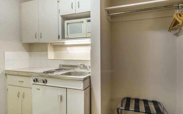 Econo Lodge Lethbridge