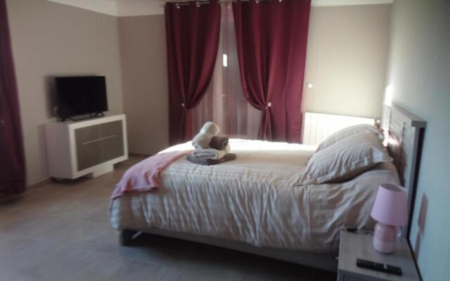Chambres d'h¿tes Bed and Breackfast Les Piscines