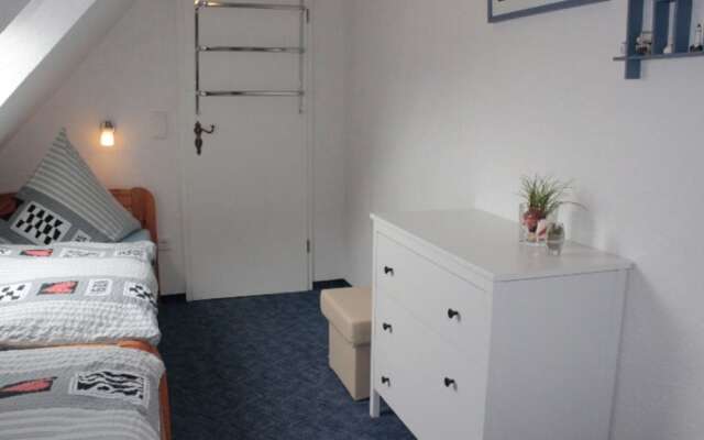 Lovely Apartment at Rerik Mecklenburg With Terrace