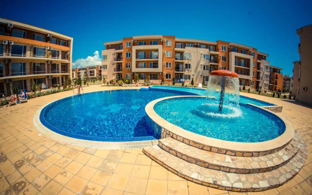 Holiday Garden Resort