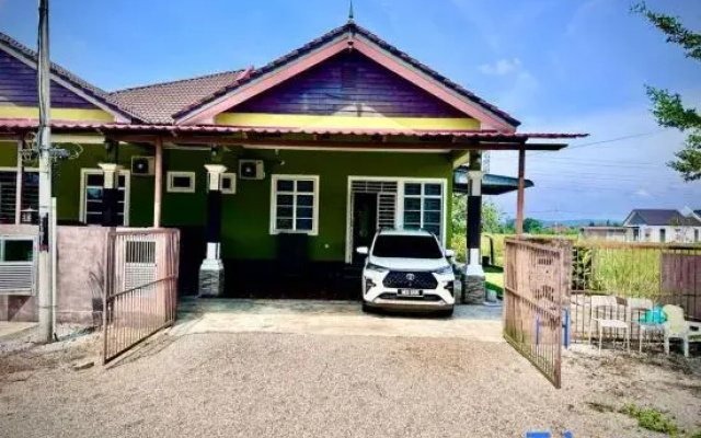 Homestay Selesa KPB Guest House