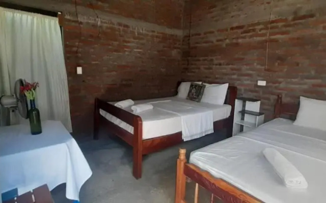 Hospedaje La Cascada