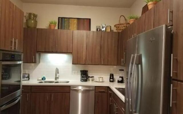 Camden Post Oak 2707 Apartment