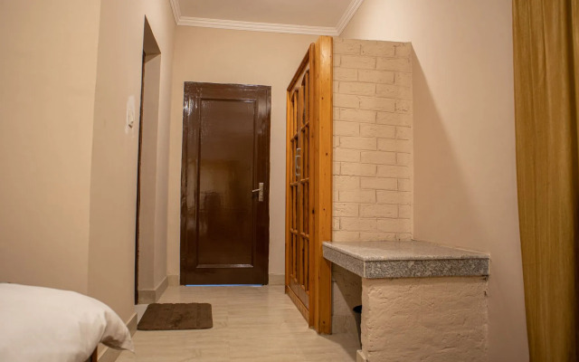 Kashmir Holiday Resort