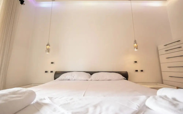 Tirent Apartment-Spacious 2-Bedroom Stay in Delijorgji Tirana