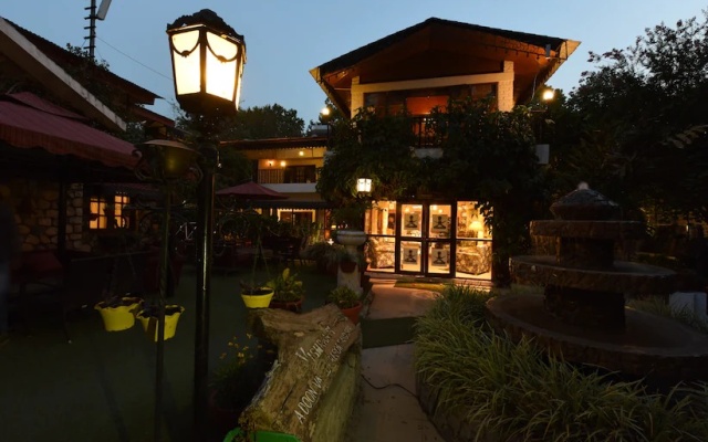 Vishranti Resorts & Spa