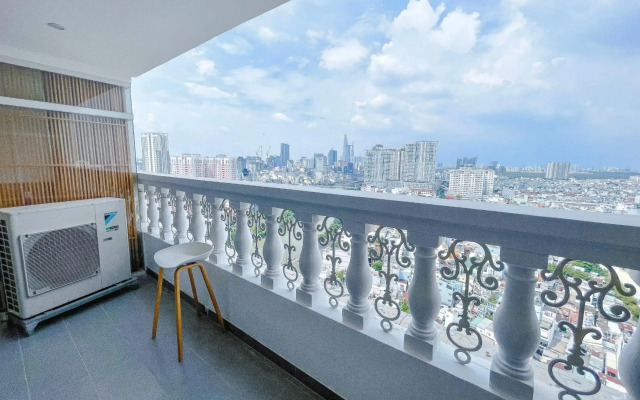 TOKYO 86 PENTHOUSE - Rooftop Garden Central City