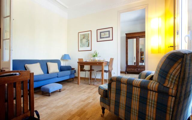 Gran Via - Three Bedroom Apartment