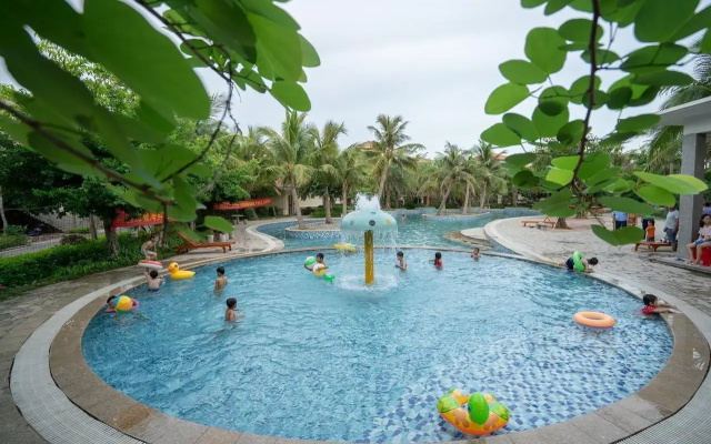 Lankang Seaview Grand Hotel