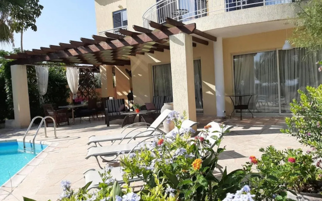 Latchi Aria Villa in Latchi