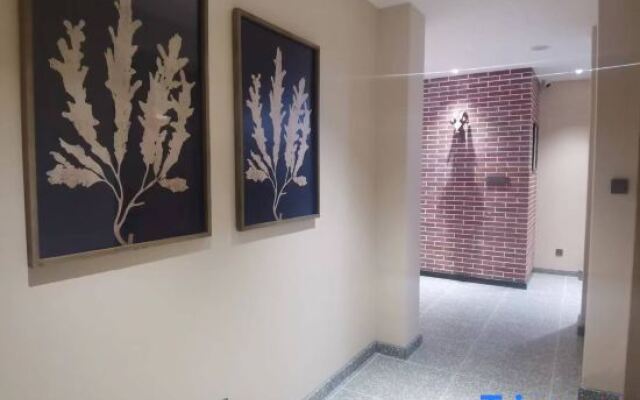 Sesame Cloud Valley Discovery Hotel(Dalian Jinshitan  Shop)