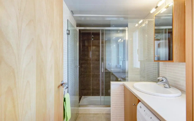 Marines Mestral Bj 8 - Barneda Premium