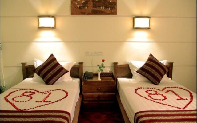 81 Hotel Inlay