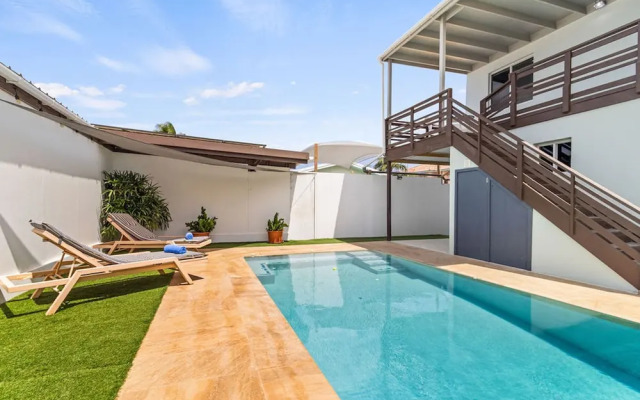NEW Modern 1BR 1BA With Pool in Quiet Area