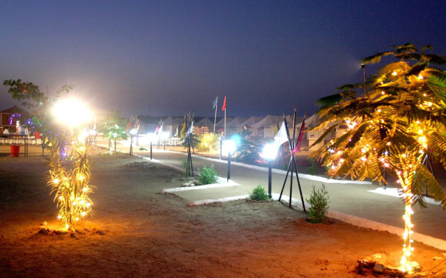 Salim Dunes Camp Sam
