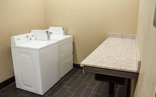 Comfort Inn & Suites Artesia