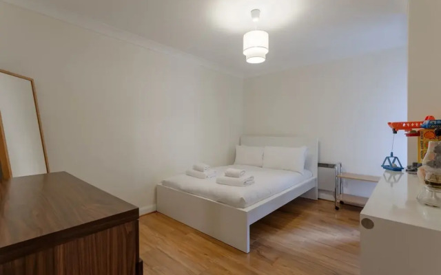 Two Bedroom in Amazing Location