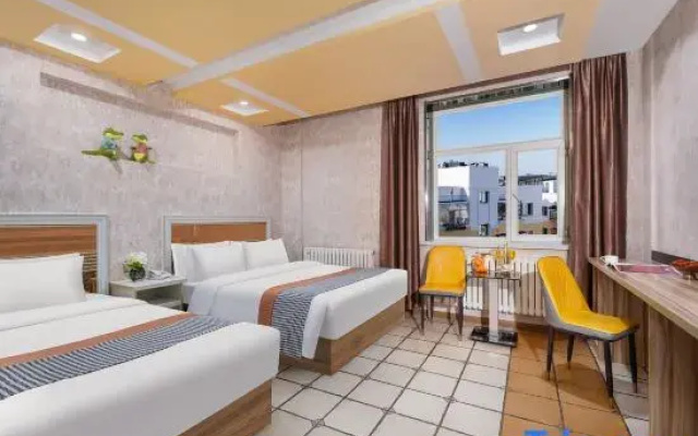 Ideal Holiday Hotel (Harbin Central Street)