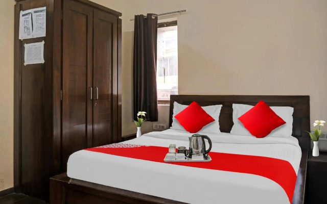 OYO 88551 Hotel Mira Residency
