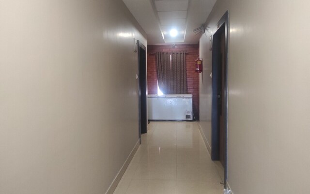OYO 9671 Hotel Rudraksh Inn