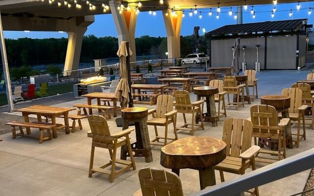 The Confluence Hotel