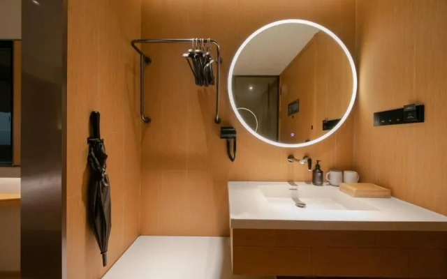 Ji Hotel(Beijing Wanda Taiwan Street store&Shijing