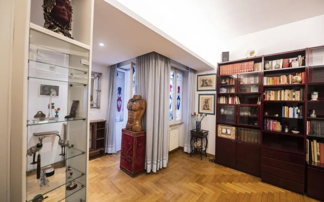 Trastevere 2 BR Cozy Apartment