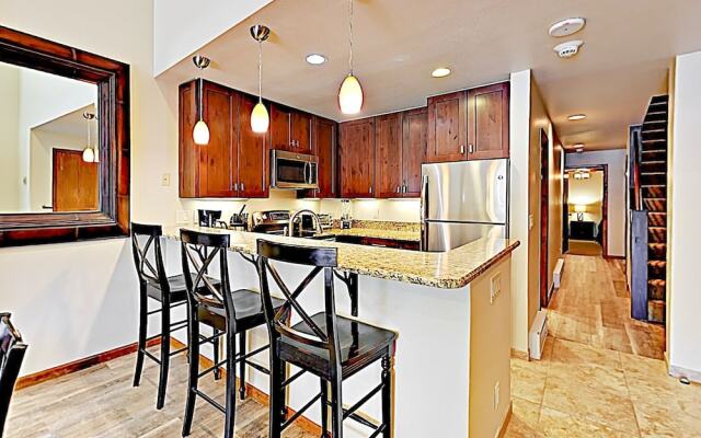 Benchmark #611 - 3 Br Condo