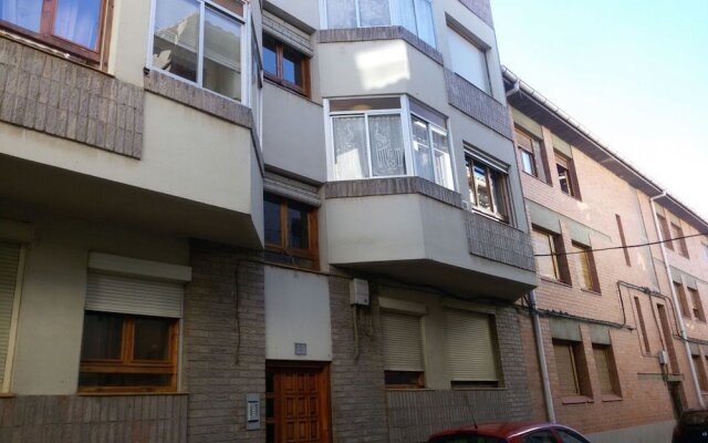 Apartment With 3 Bedrooms in Montalbán, Teruel, With Wonderful Mountai