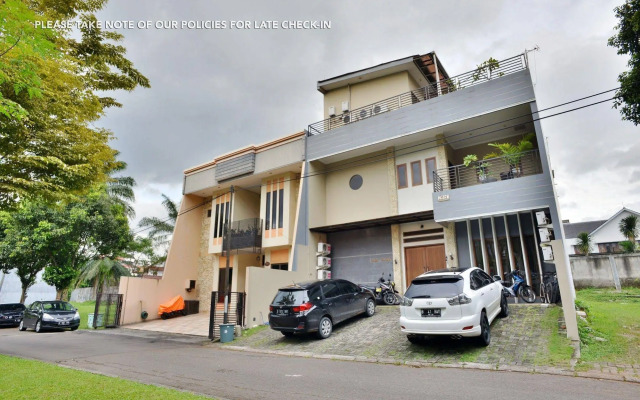 Casa Vanda Guesthouse