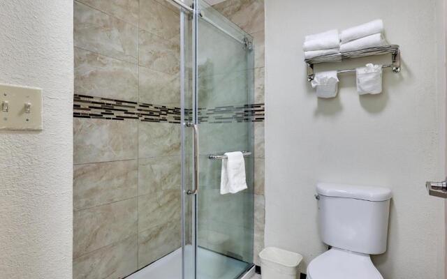 Quality Suites Albuquerque Airport