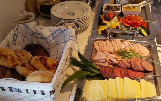 Landet Bed and Breakfast