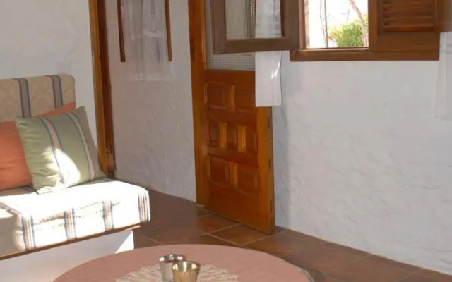 Casa Cueva Mama Nieves