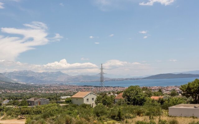 Vila Mila Kastela