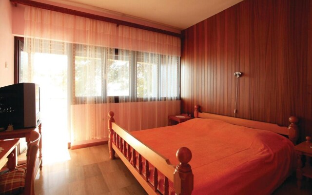 Awesome Apartment in Blato With 3 Bedrooms and Outdoor Swimming Pool