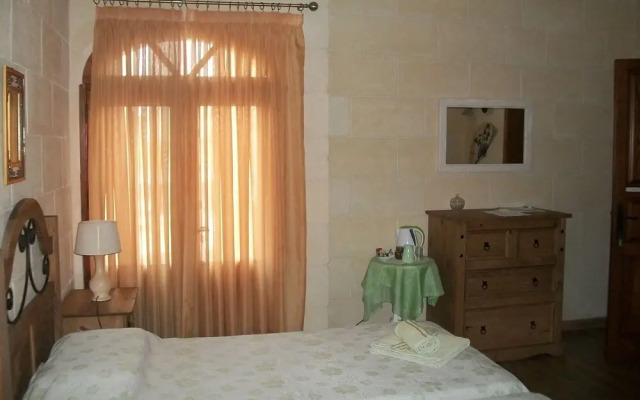 Sepia House B&B