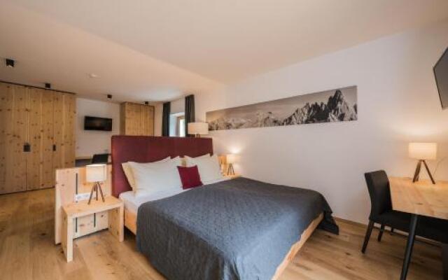 Hotels Dolomitenhof & Chalet Alte Post
