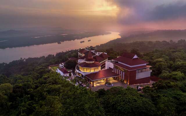 DoubleTree by Hilton Goa-Panaji