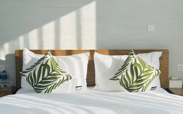 Nothing but Xiaoyin·Seaside Huanhaiguanshan Leisure Holiday Meisu (Bohai Caicun Branch)